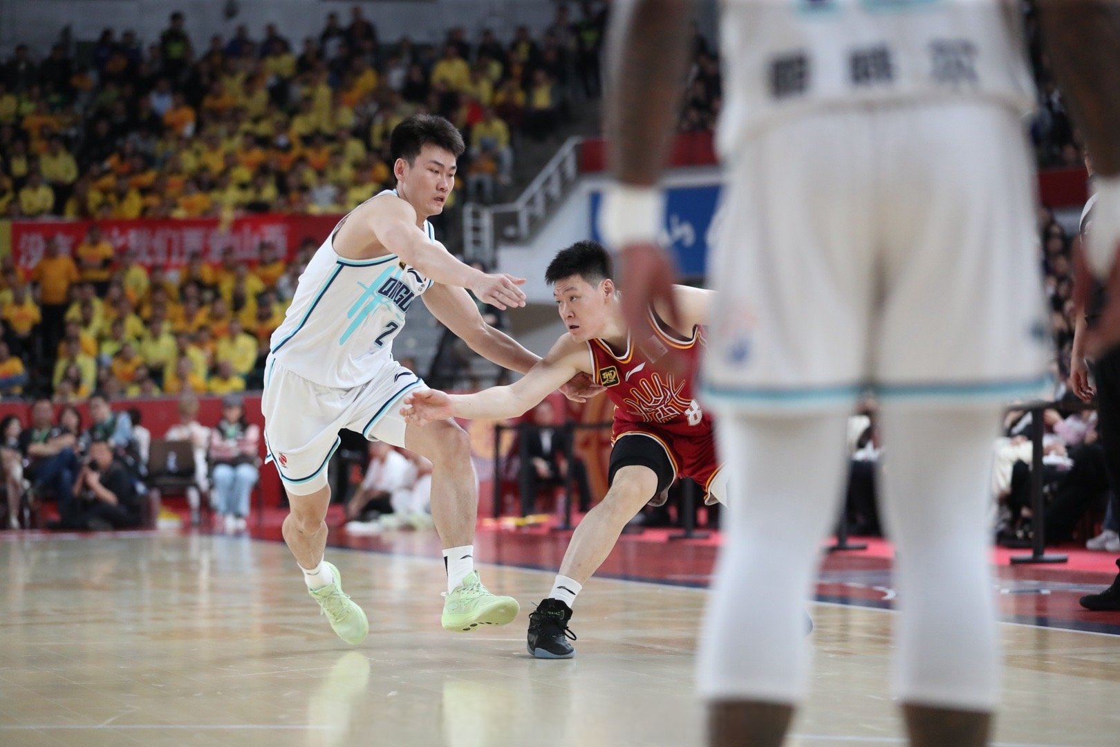 乐竟体育入口-比赛中球队精湛技术击败对手晋级半决赛(比赛中球队精湛技术击败对手晋级半决赛视频)